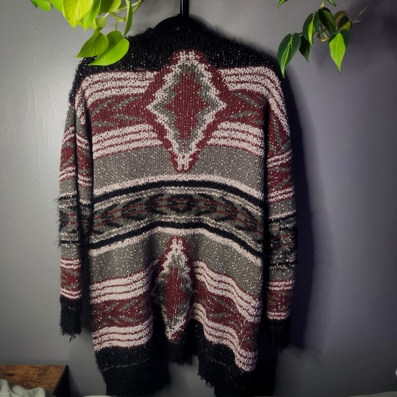 Dex Textured Cardigan - Picture 2 of 5